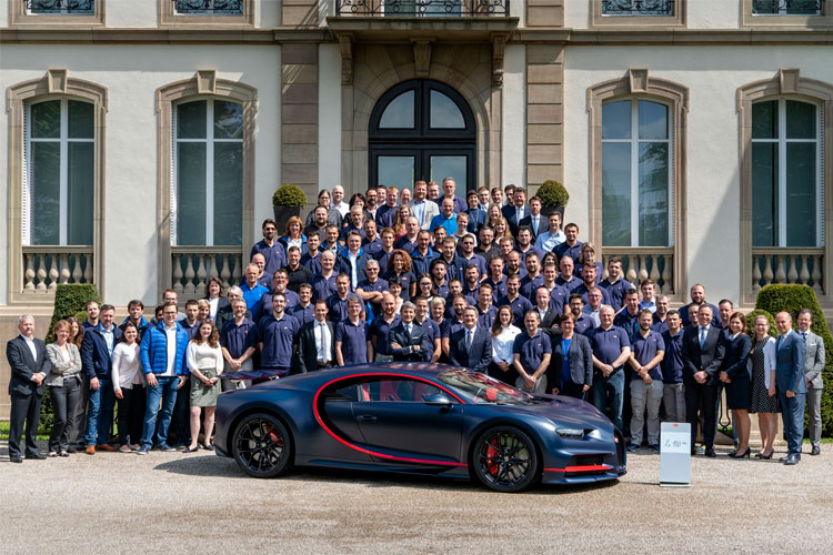 Volvo dá início à pré-venda da V60 Momentum no Brasil 3 Bugatti Chiron
