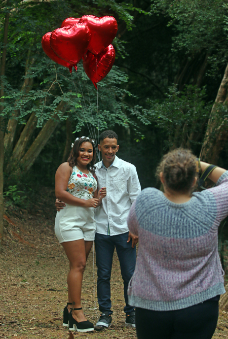Noivos do casamento comunitário participam de ensaio fotográfico 2 Ensaio 2 Leo