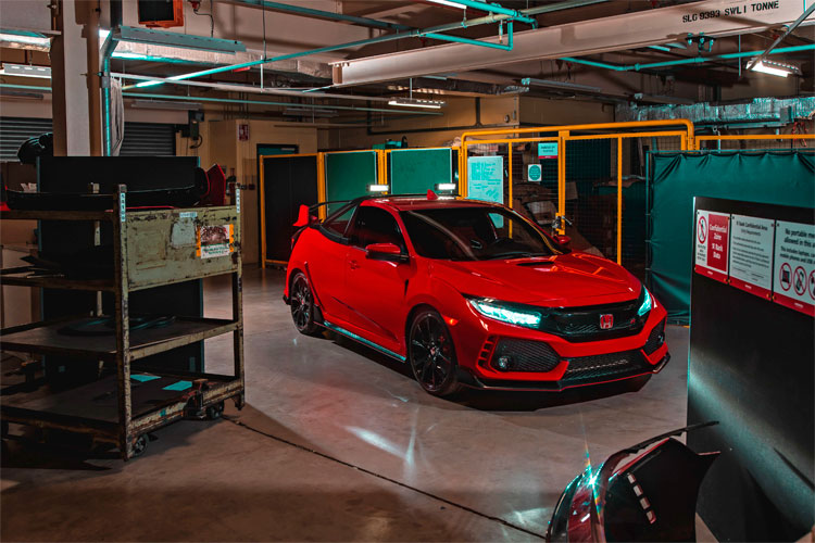 Volvo dá início à pré-venda da V60 Momentum no Brasil 4 Honda Civic