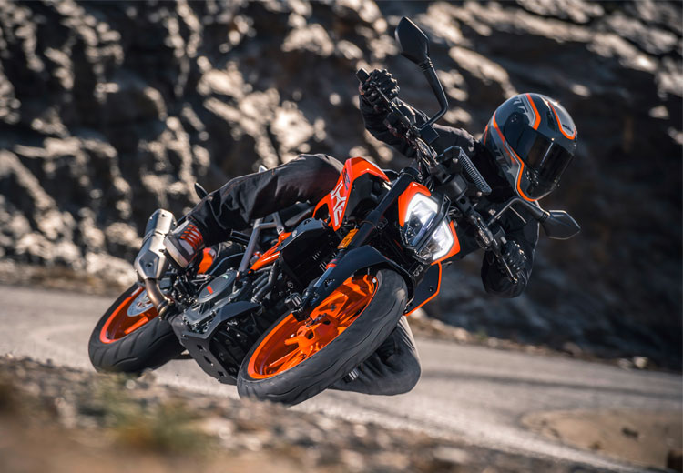 KTM 390 Duke (finalmente) chega às lojas brasileiras 1 KTM 2