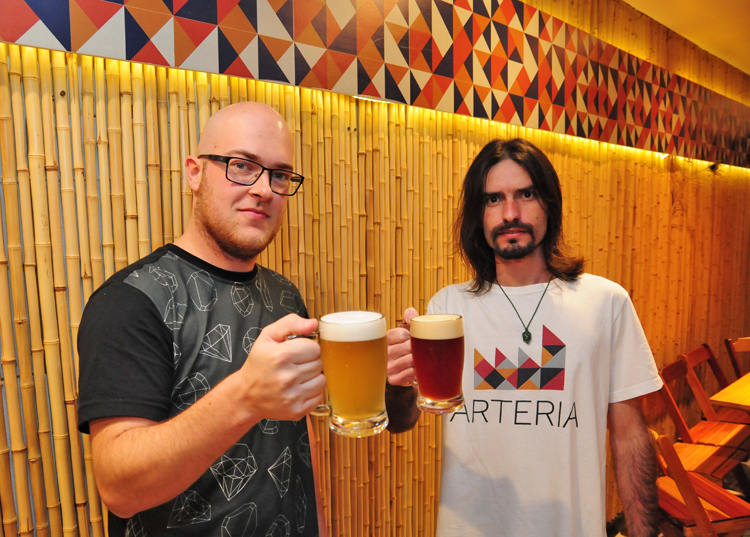 Lucas e Luan Pint of Science Marcelo