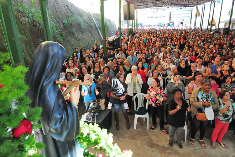 Juiz-foranos prestam homenagens à Santa Rita de Cássia 1 Santa Rita