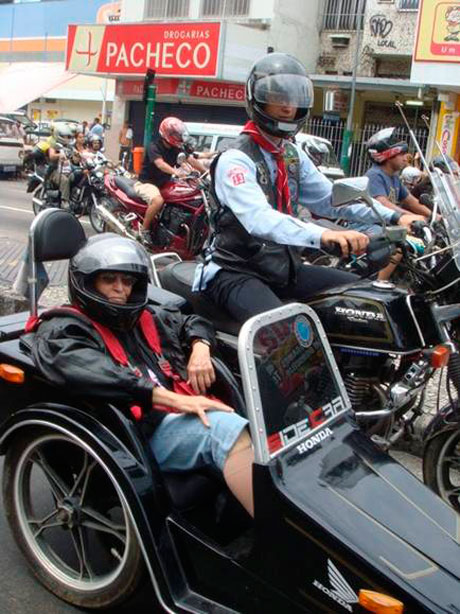 Imortalizado em filmes e séries, sidecar mantém-se forte e vivo 2 Sidecar Honda 2