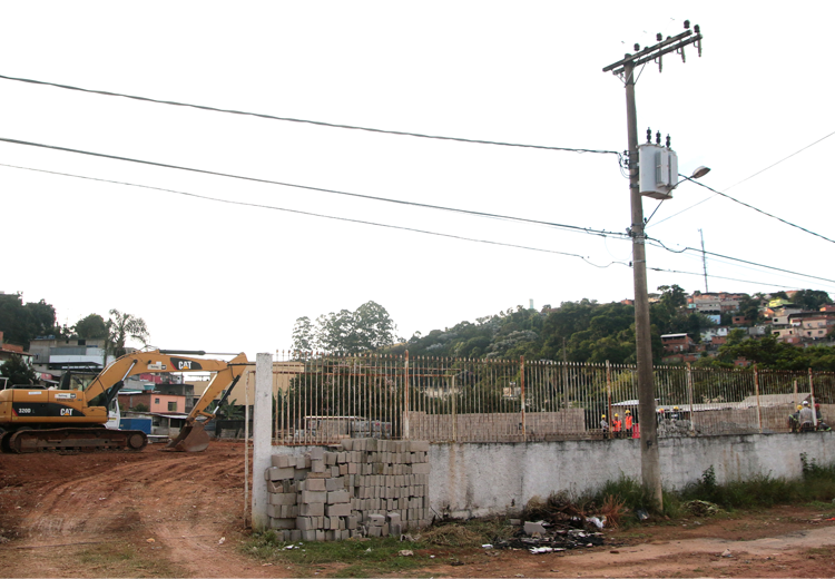 Máquinas já começam a chegar para obras na BR-440 1 br 440priamo