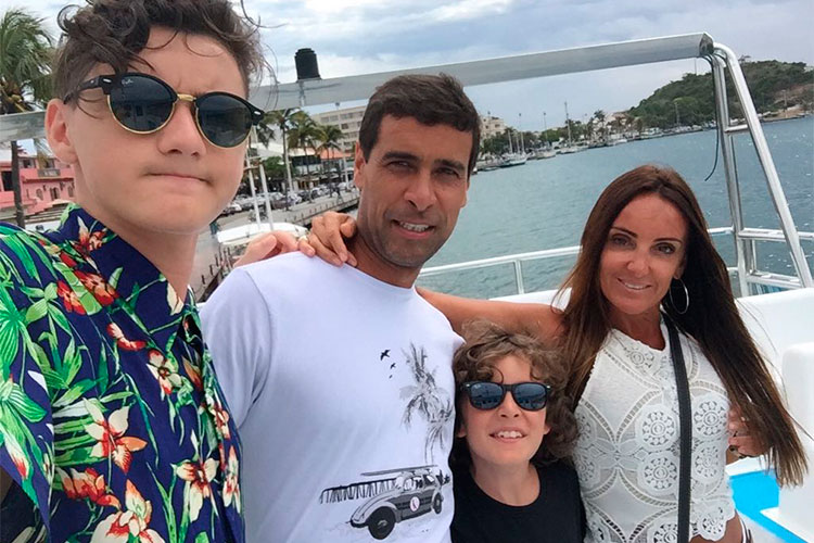 Marcelo Van Gasse passou por treinamento da Fifa sobre árbitro de vídeo 4 esp entrevista van gasse familia arquivo pessoal
