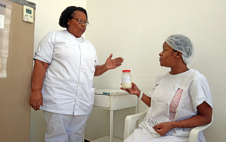 Santa Casa promove campanha que estimula doação de leite humano 1 leite leo2