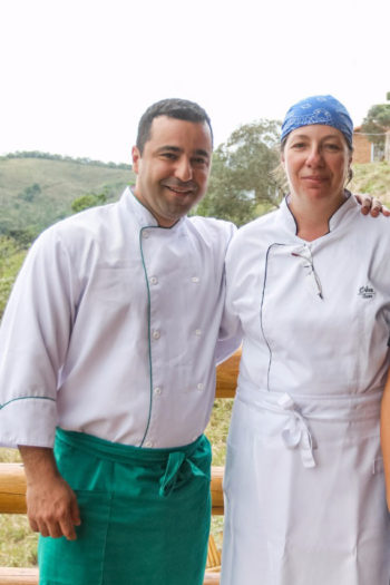 Inverno em Ibitipoca com vinho, gastronomia e arte 5 Beto Zaiden e Ana Paula Esteves e1529352925490