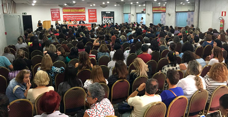 Professor municipal suspende greve em Juiz de Fora 1 entro assembleia sinpro