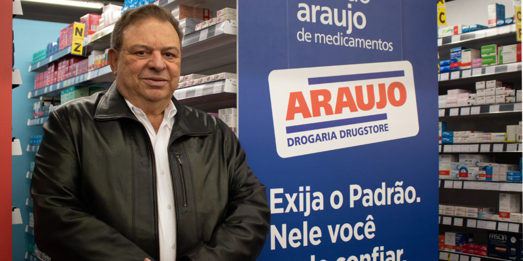 para capa drogaria araújo