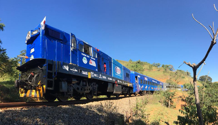 ONG denuncia golpe de venda de passagens no Trem Rio-Minas 1 trem interna