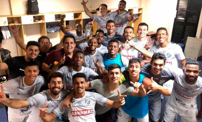Com gols aos 45 e 48 do segundo tempo, Tupi vira sobre o Volta Redonda fora de casa 1 tupi