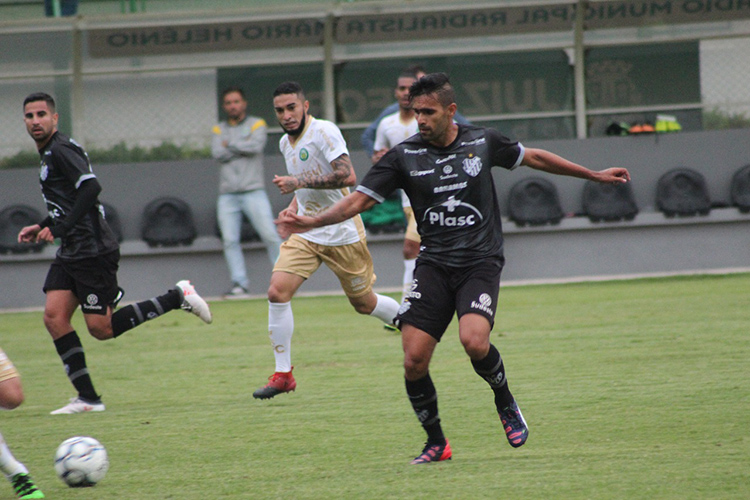 Tupi vence o Ypiranga por 4 a 1 e sai da zona de rebaixamento 1 tupi ninaproton01