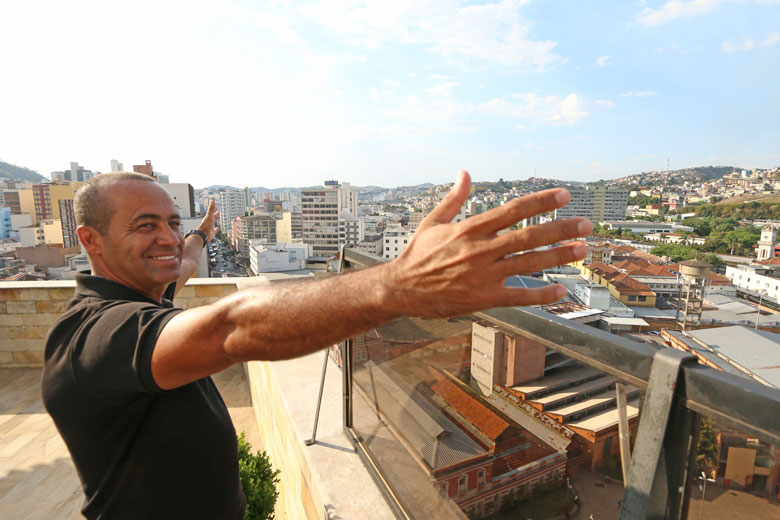 Ailton Ferraz