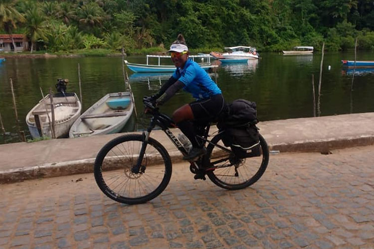 Casal-Allan-Rilza-em-cicloviagem