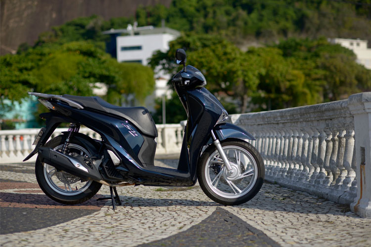 Honda SH 150i aposta em modernidade e bom custo/benefício 1 Honda 2