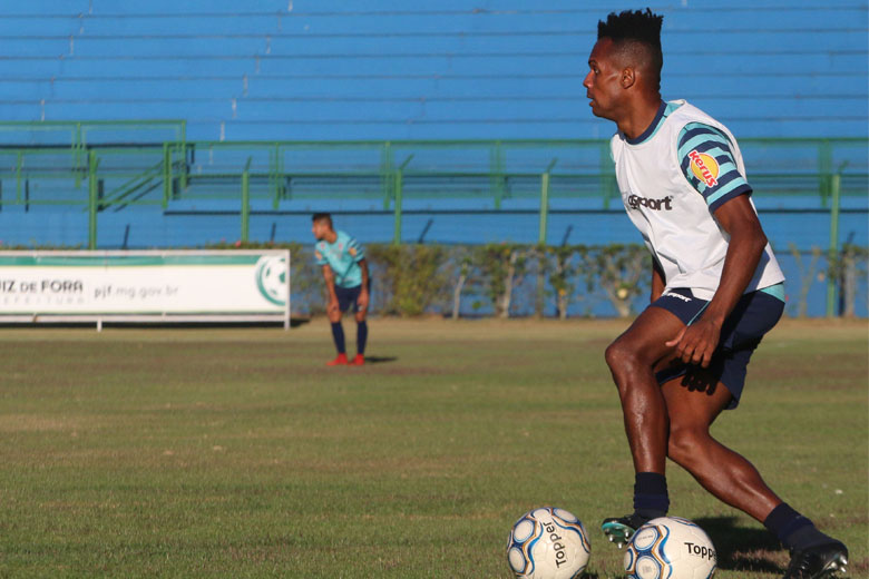 Tupi diminui preço de ingressos na reta final da Série C 1 Magalhães-lateral-esquerdo-do-Tupi