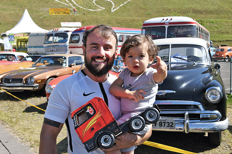 Encontro de automóveis antigos promete reunir 20 mil em JF 1 carro theo