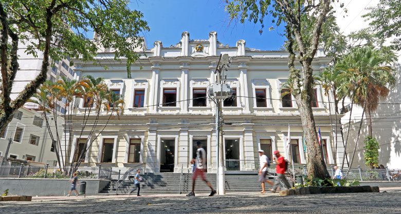 Câmara republica resultado provisório da prova de títulos para jornalista 1 Câmara-Municipal-de-Juiz-de-Fora