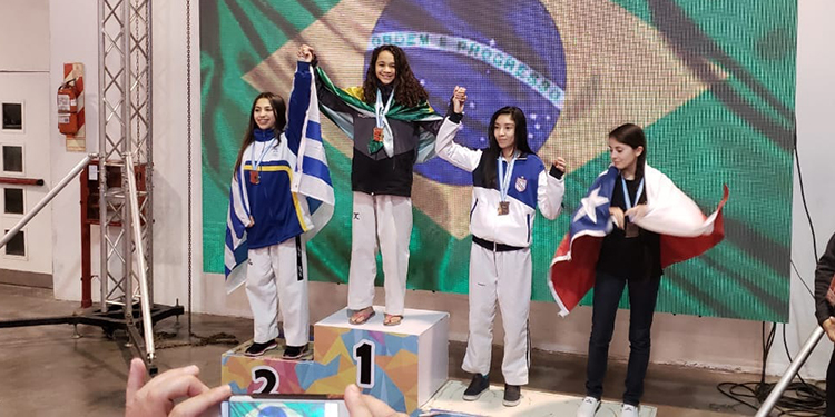 Danielly Vitória comemora primeiro ouro internacional de taekwondo 2 Dani capa1