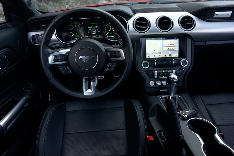 Ford-Mustang-GT-Premium-2 Ford-Mustang-GT-Premium-2