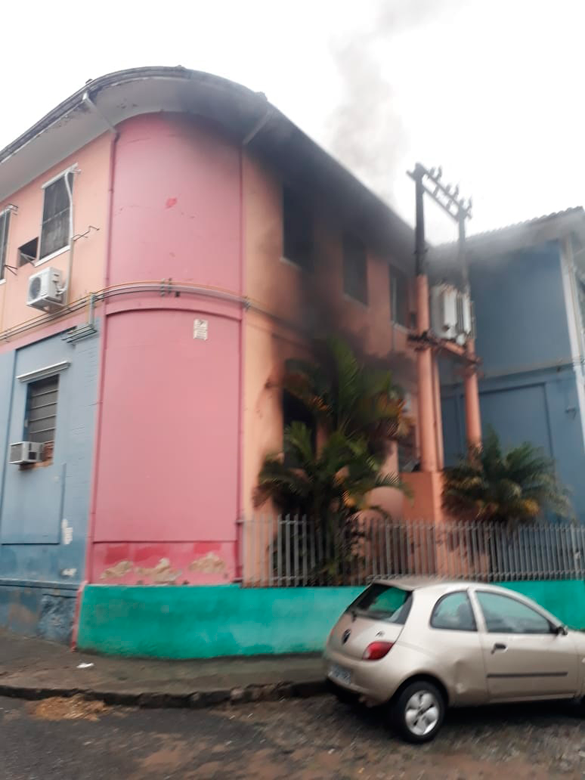Hospital Policlínica e Maternidade de Barbacena é atingido por incêndio 1 Incendio hospital 2