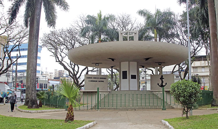 Largo-do-Riachuelo