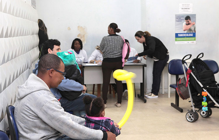 Cobertura vacinal contra sarampo e poliomielite ainda é baixa em JF 1 vacinacao fernando