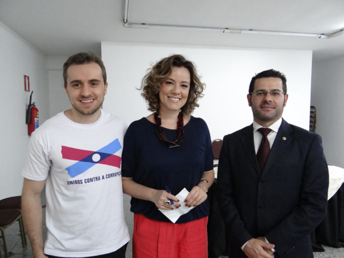 Também no Ritz Hotel, o diretor da Transparência Internacional Guilherme France, Natuza Nery e o promotor eleitoral de Minas, Júlio Cesar Crivelari
