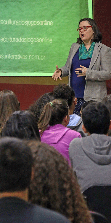 Projeto estreita laços entre pesquisadores e alunos de escolas públicas 1 PESQUISA21