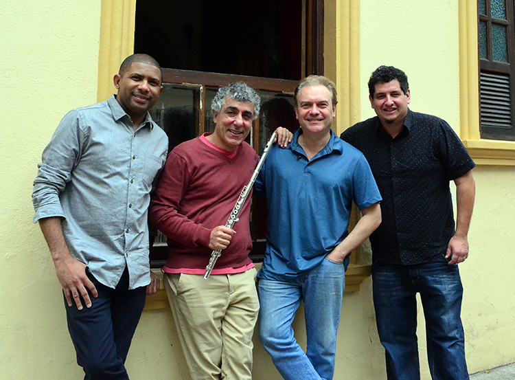 show estevao olavo