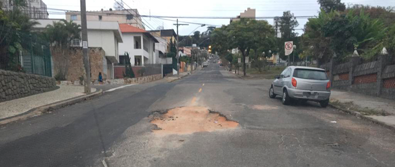 Moradores reclamam de buracos em via do Bairu 2 vidaurbana21