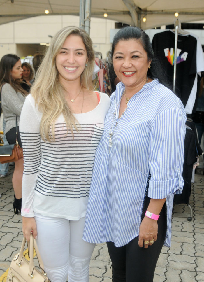 Marina dos Santos e Emília Lika Kojo Chehuen em tarde de moda no Independência Shopping 1 Marina dos Santos e Emília Lika Kojo Chehuen em tarde de moda no Independência Shopping Foto: Andréa Ottoni