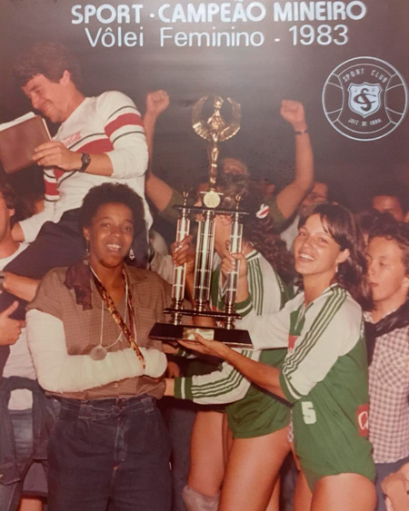 Sport Club comemora 35 anos da conquista no Mineiro de Vôlei 3 Esp Sport Aquivo Wania Sarmento 1