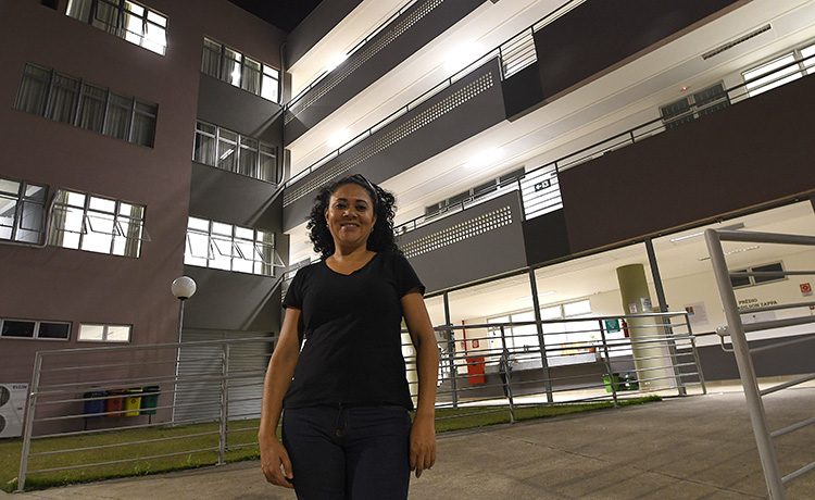 Com a própria história, Andréia comprova: "É preciso a chuva para florir" 2 andreia02