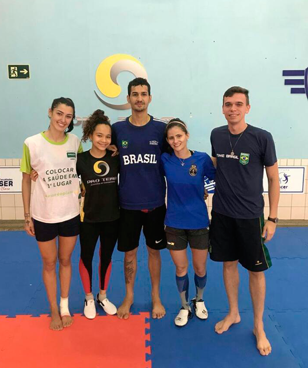 Juiz-forana Danielly Vitória volta a treinar com ícones do taekwondo 1 esp taekwondo arquivo pessoal