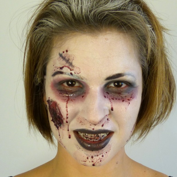 Maquiagem de Halloween: inspirações para você arrasar em qualquer festa 11 maquiagem de halloween carol e marcela 05