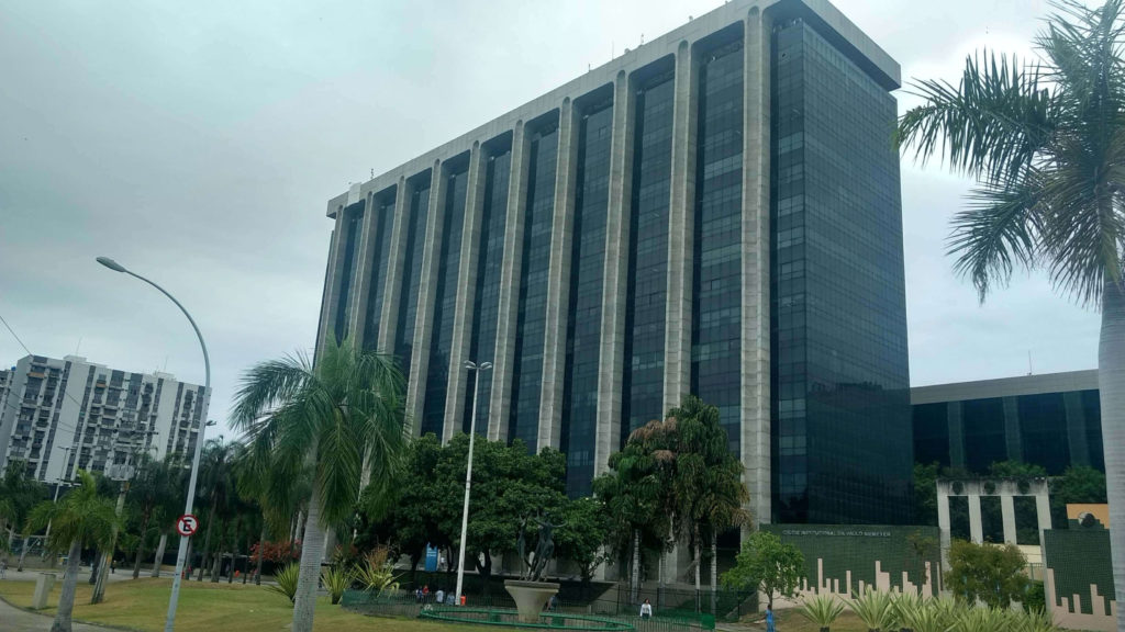 Prefeitura do Rio de Janeiro oferece 1.652 vagas para professor 1 prefeiturario