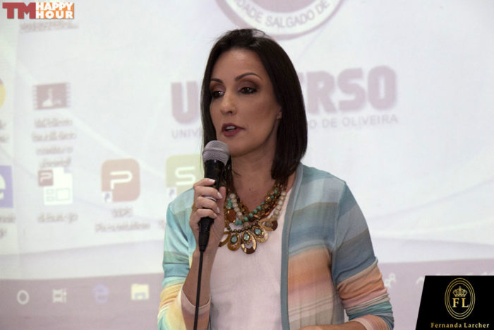 Lançamento do Livro Manual de Sobrancelhas por Fernanda Larcher 12 tmhappyhour IMG 9611