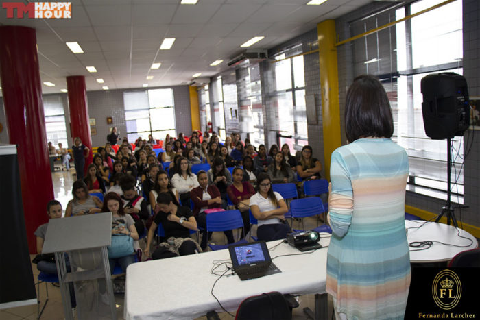 Lançamento do Livro Manual de Sobrancelhas por Fernanda Larcher 16 tmhappyhour IMG 9629