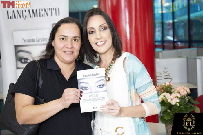 Lançamento do Livro Manual de Sobrancelhas por Fernanda Larcher 30 tmhappyhour IMG 9700