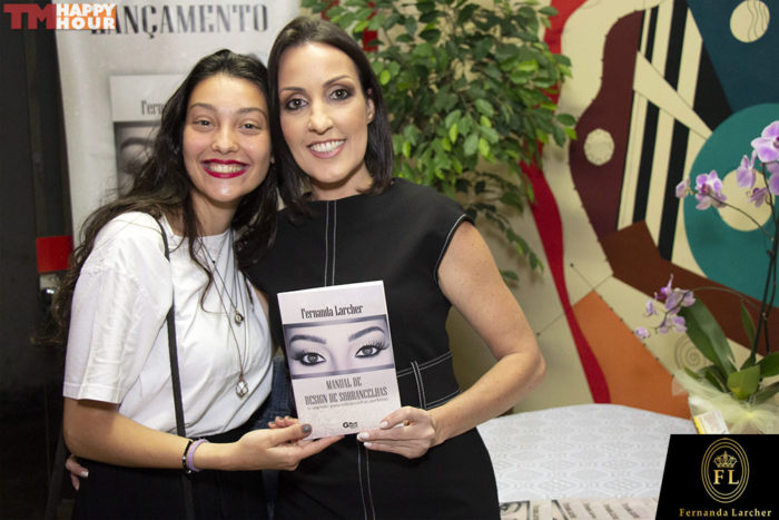 Lançamento do Livro Manual de Sobrancelhas por Fernanda Larcher 68 tmhappyhour IMG 9853