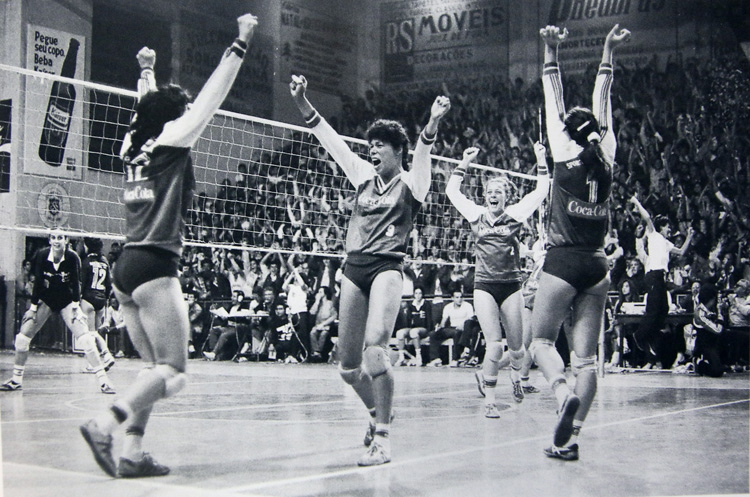 Sport Club comemora 35 anos da conquista no Mineiro de Vôlei 1 volei sport clube by douglas fedoceo