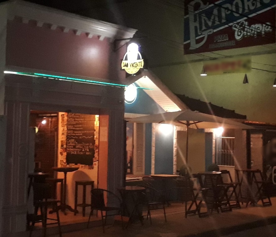 Um empório com cerveja. Ops certeza 1 Capa Empório 1