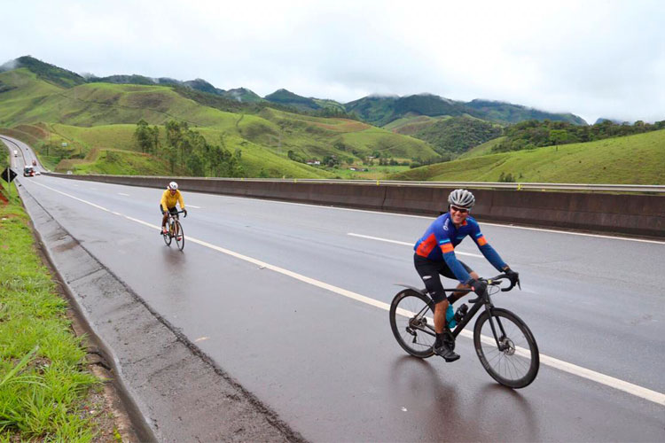 Ciclista pedala de Belo Horizonte ao Rio em dois dias 2 Cicloviagem-Hugo-Amaral