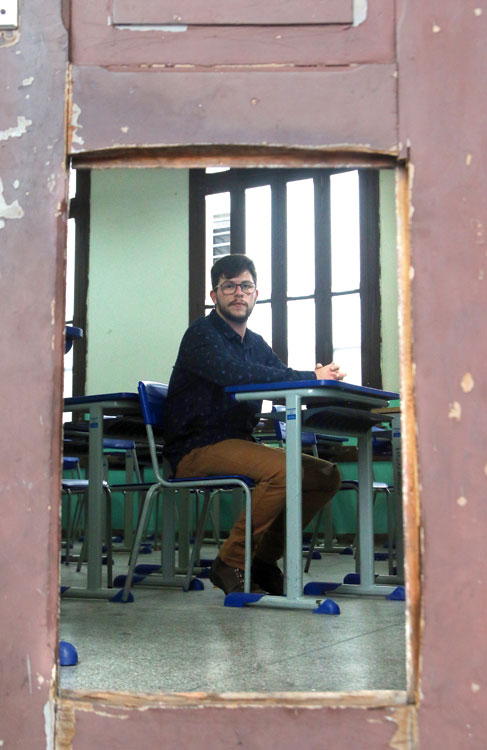 Professores enfrentam falta de dinheiro e adoecimento 2 Salário3 priamo