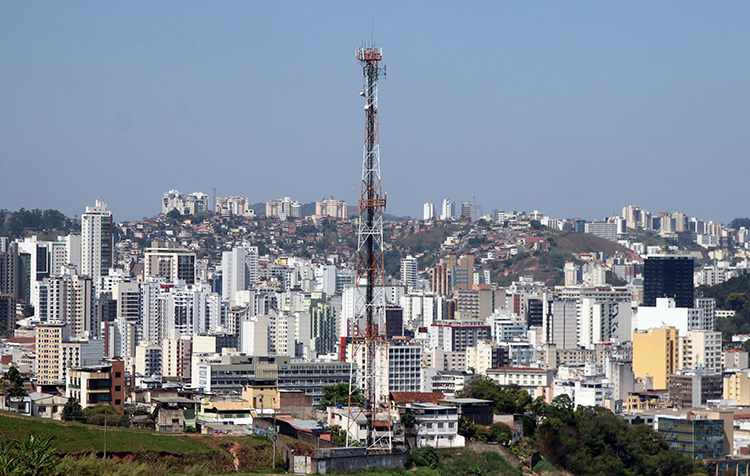 OI não alcança qualidade mínima da telefonia móvel em JF 2 antena01