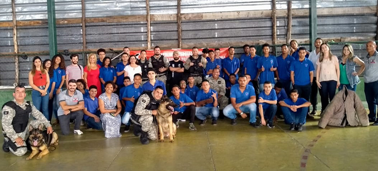 cachorro pm2