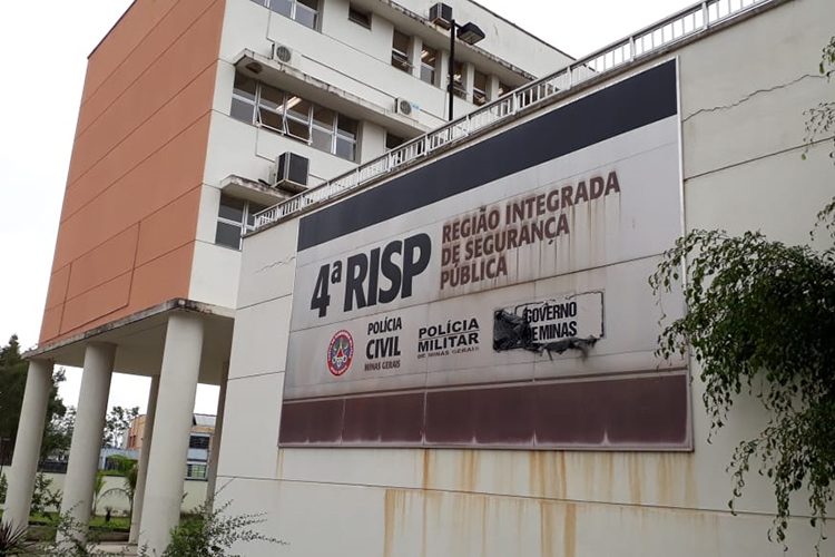 Polícia procura advogado que também teria participação em caso de policiais presos 1 civil olavo prazeres