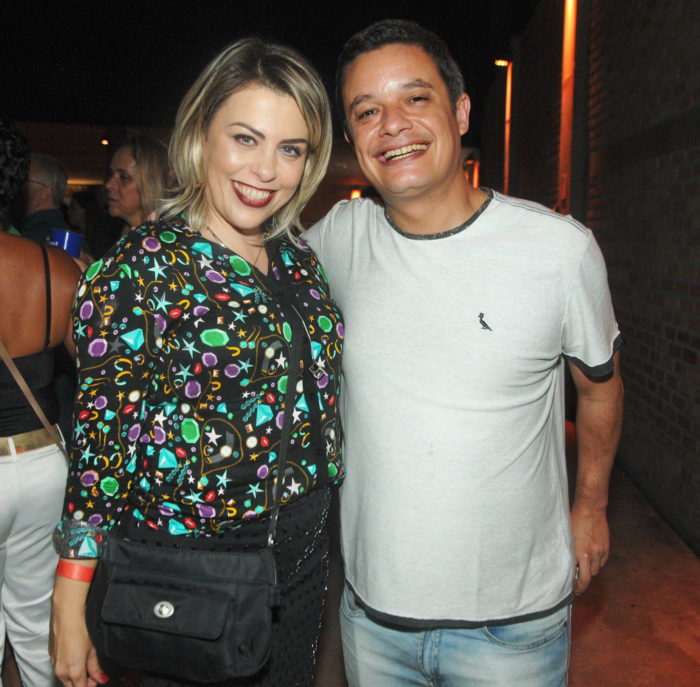 Érica Salazar e Luís Fernando Sirimarco clicados em recente show no Terrazzo Foto: Andréa Ottoni