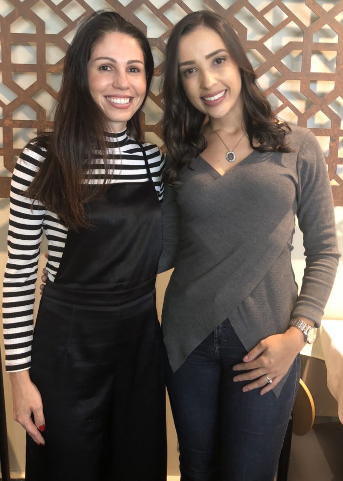 A superintendente do Independência Shopping, Giseli Bispo Leal e a nova líder de marketing, Ana Paula Faustino clicadas, ontem, no almoço da Chimarron 